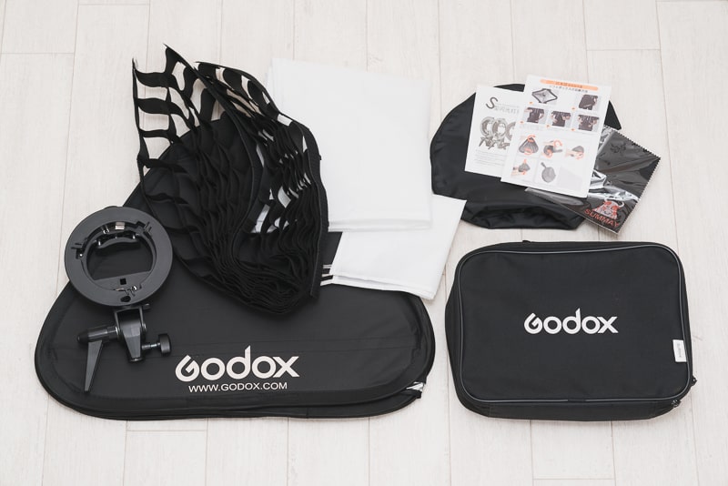 Godox「ソフトボツクスM 60X60cm スピードライト用」セット内容